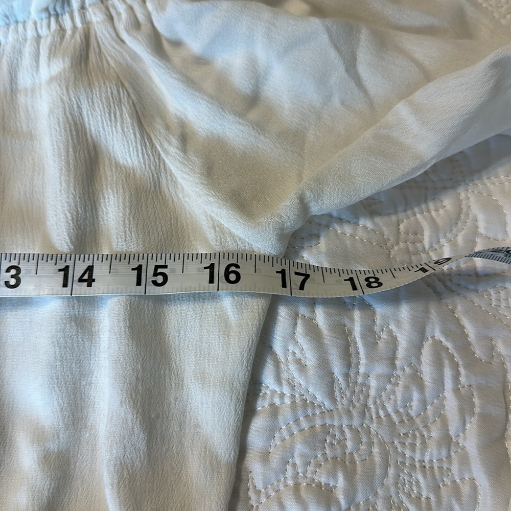 White Off-Shoulder Top - Picture 9 of 12
